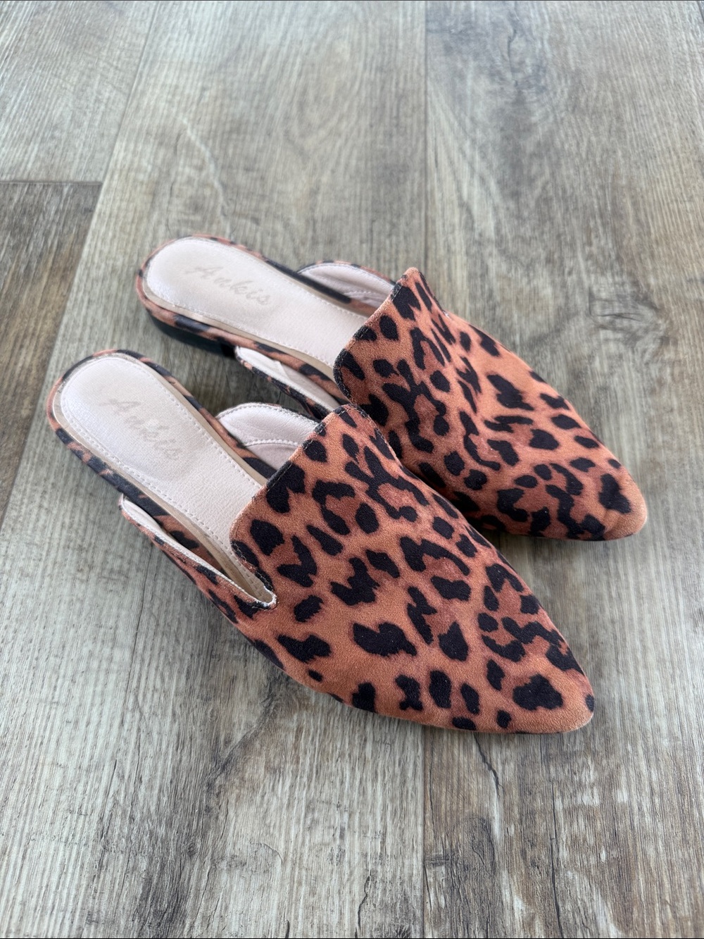 Leopard Print Pointed Slingback Mules in Rust Brown